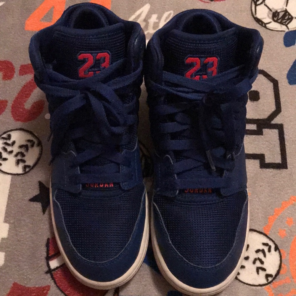 Kids Blue, and Pink Jordan’s‼️